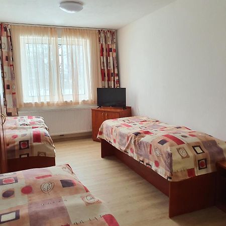 Penzion U Buba Ostrov nad Oslavou Exteriör bild